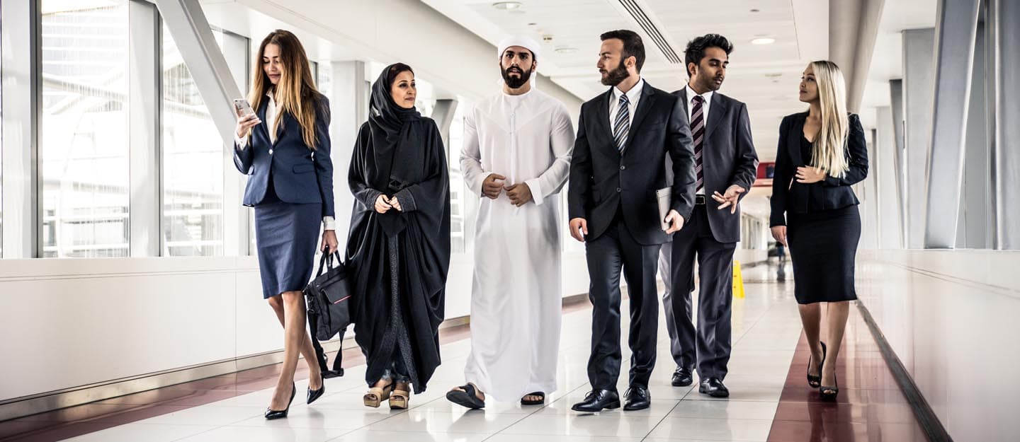 Choosing the Right Real Estate Broker in Abu Dhabi: Tips and Tricks
