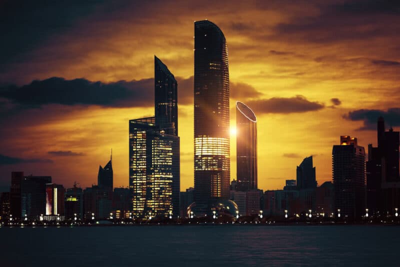 abu dhabi night